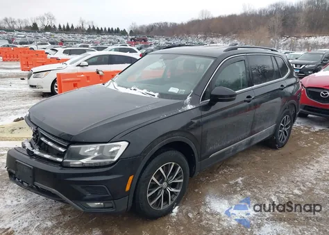 2018 Volkswagen Tiguan 2.0T Se/2.0T Sel из США, поврежденный, VIN 3VV2B7AX2JM004087